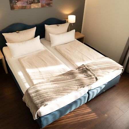 Hotel-Restaurant Kolpinghaus Линген Экстерьер фото